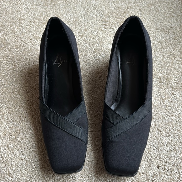 Life Stride black heels, 9.5M - Picture 2 of 5